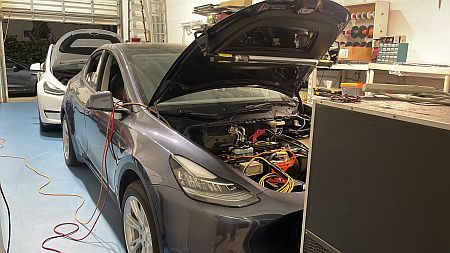 tesla2