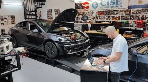 Casos Prácticos de Reparación de Vehículos Eléctricos.