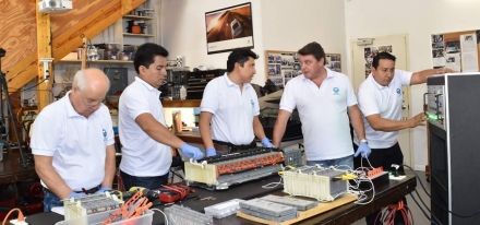 Técnicas de Reparación de Baterías de Vehículos Híbridos - Bloque 1
