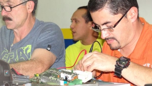 Curso de Reparación de Computadoras Automotrices Nivel I